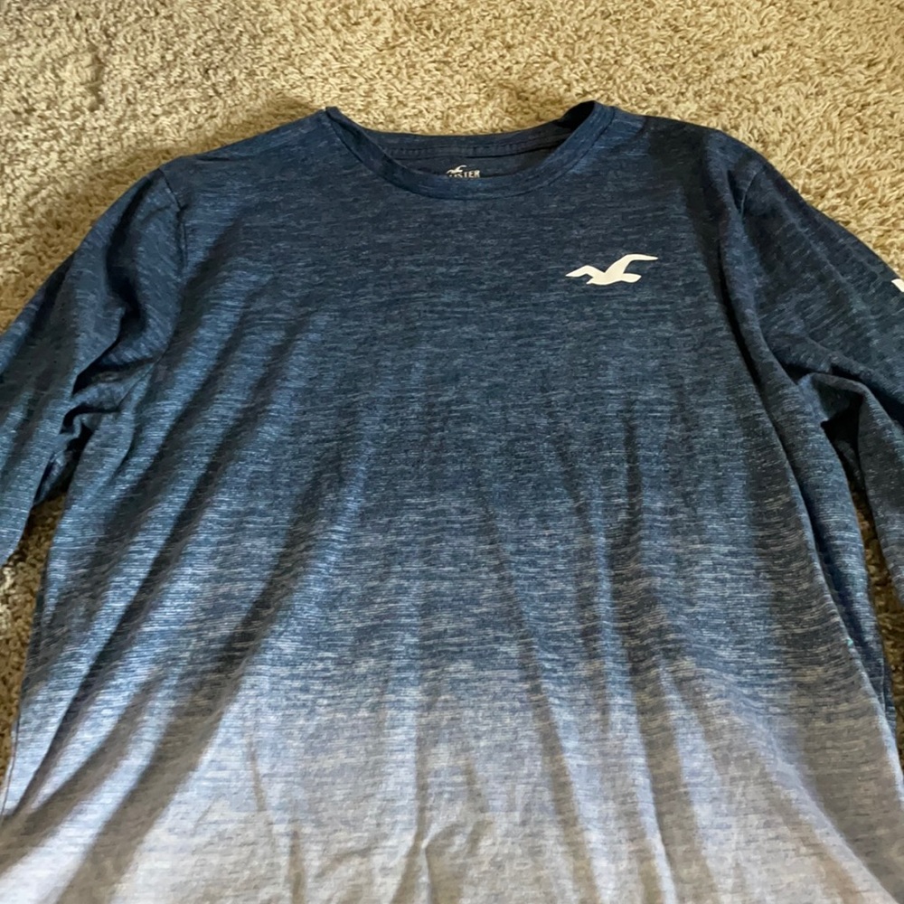 Hollister long sleeve tee